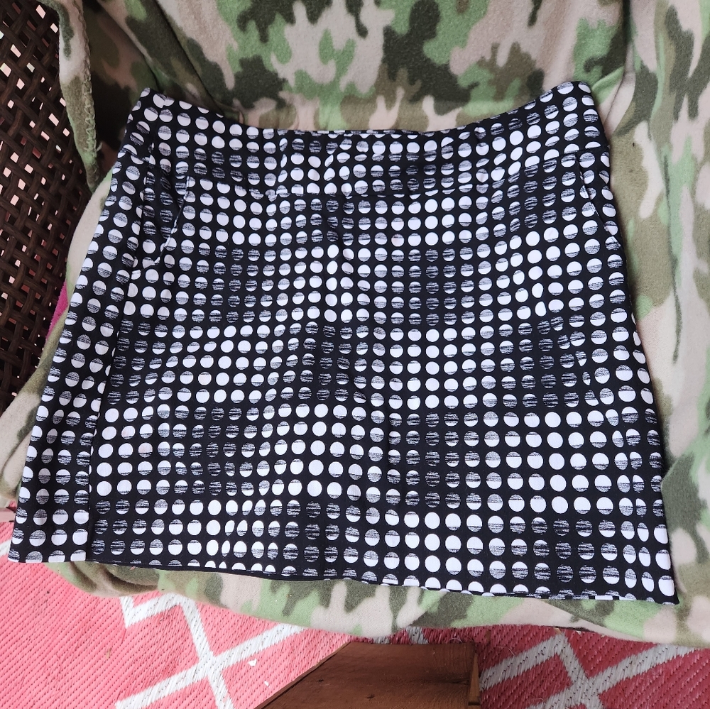 Zac&Rachel Women's 10, Skort, Black/White